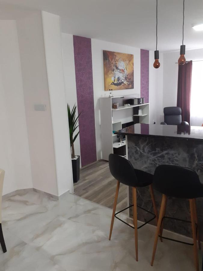 Infinity Spa زرنيانين المظهر الخارجي الصورة